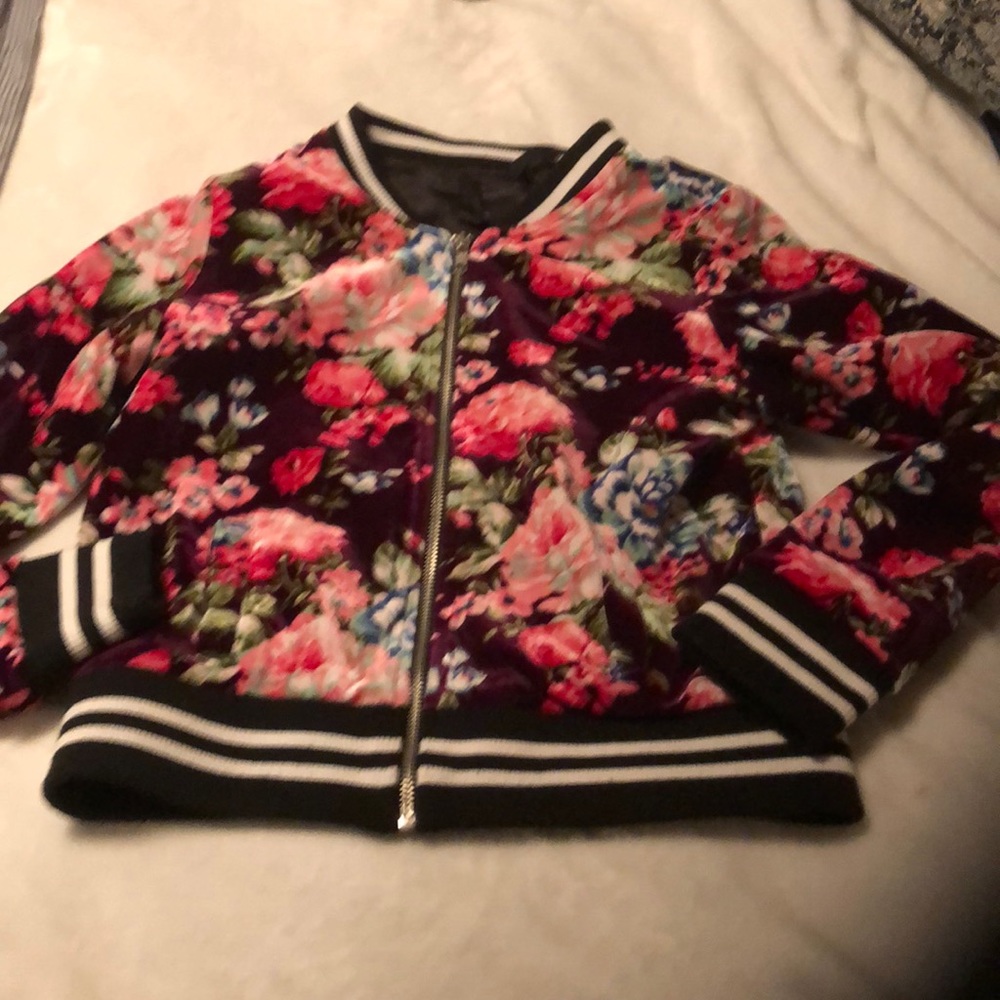 Kidpik baseball style jacket sz 12 (large)